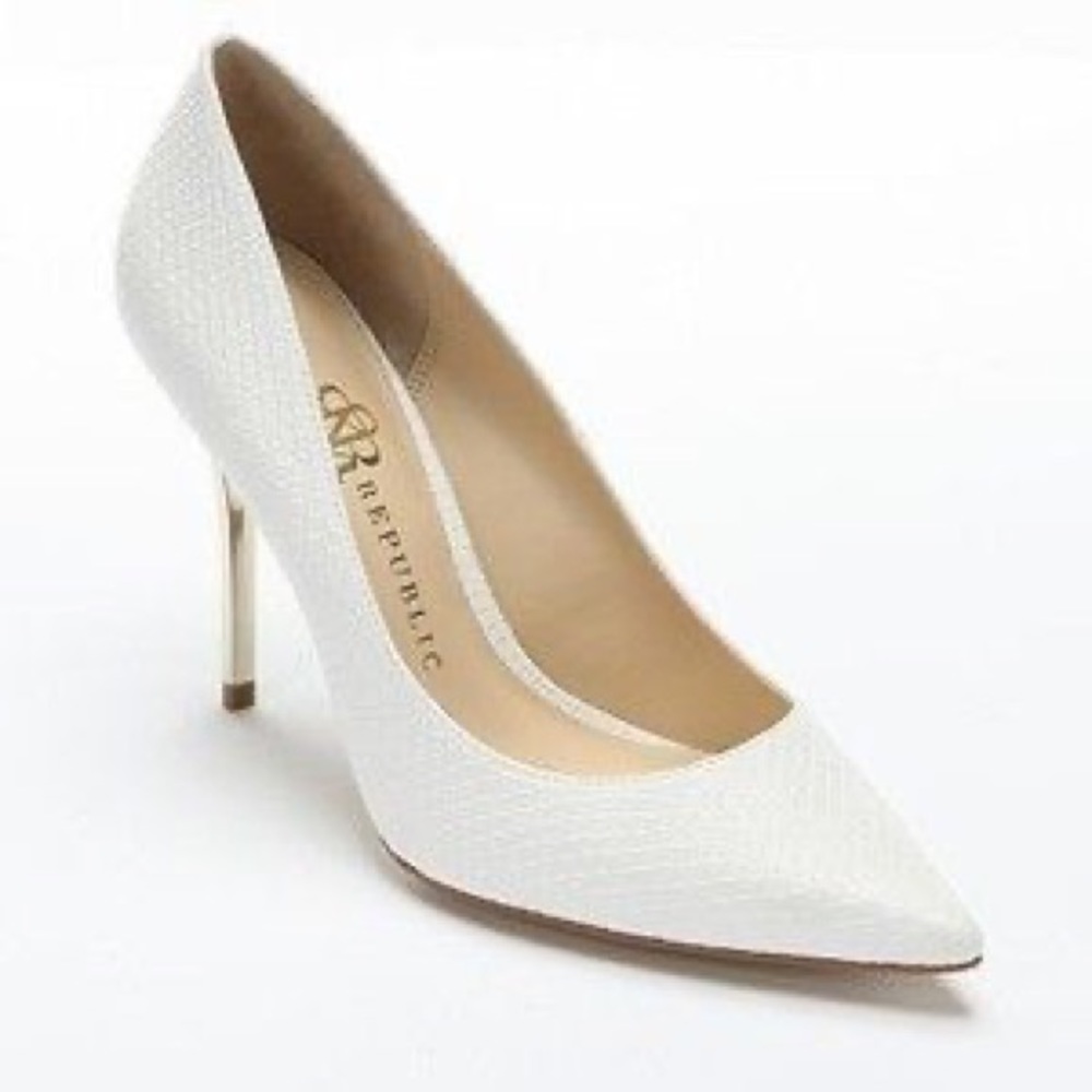 Rock Republic white snake skin heels